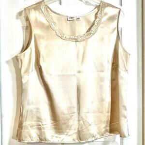 Elegant Cato Woman sleeveless satin blouse in a soft champagne beige tone